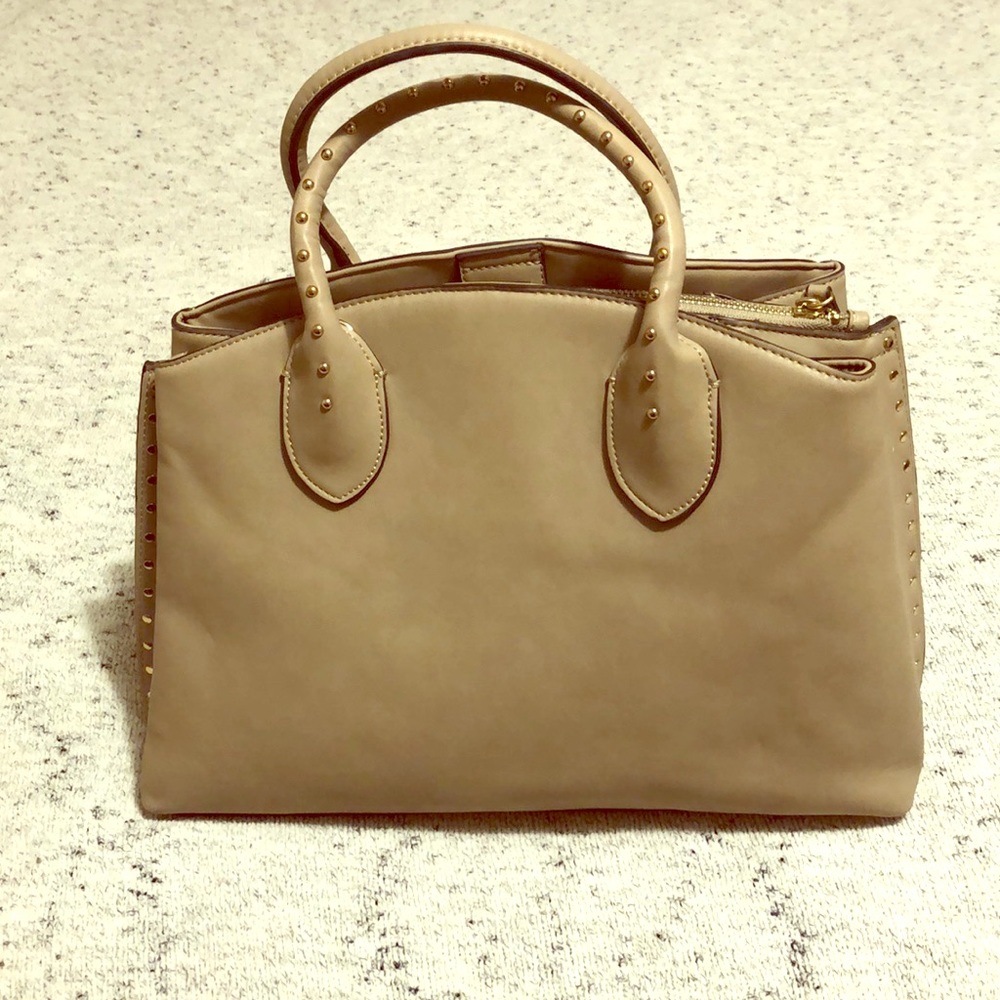 Nine West gray purse with gold stud detailing